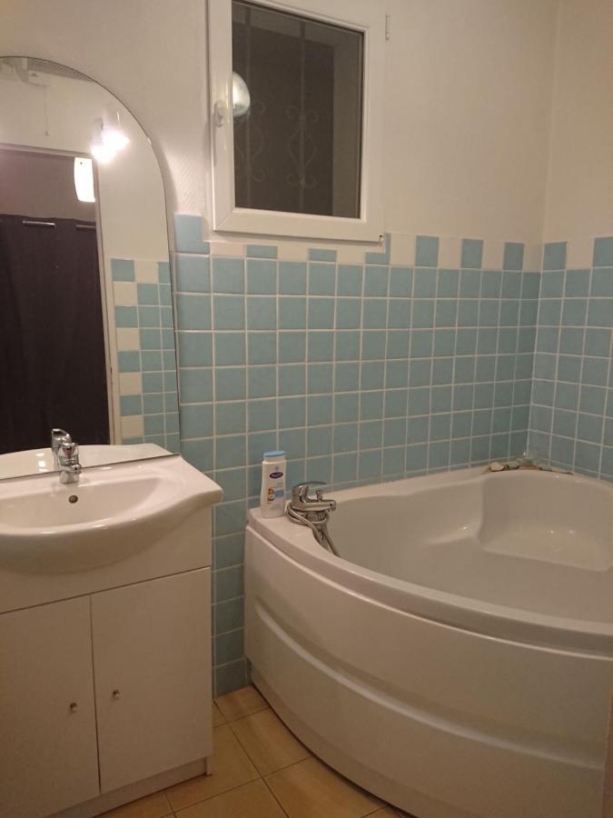 Entrammes Chambre Aux Portes De Laval מראה חיצוני תמונה